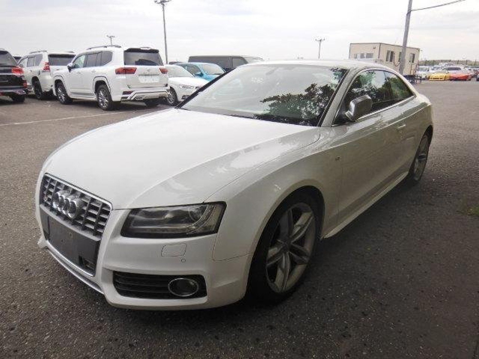 Audi S5 Coupé 2010 blanche